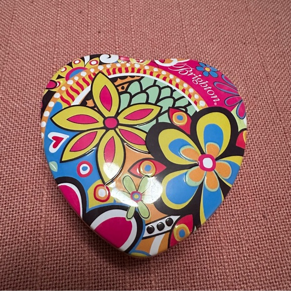 Brighton Floral Jewelry Gift Box - Early 2000s Flower Power Vibes - Picture 7 of 7